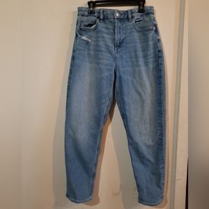 American Eagle jeans • US 2 short • barely worn • denim pants